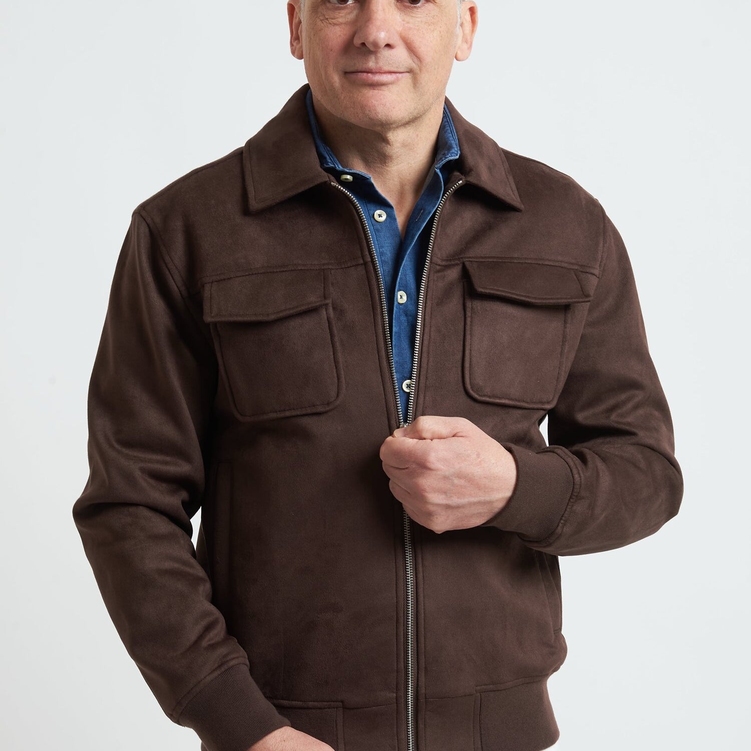001827.CIO-1.jpg