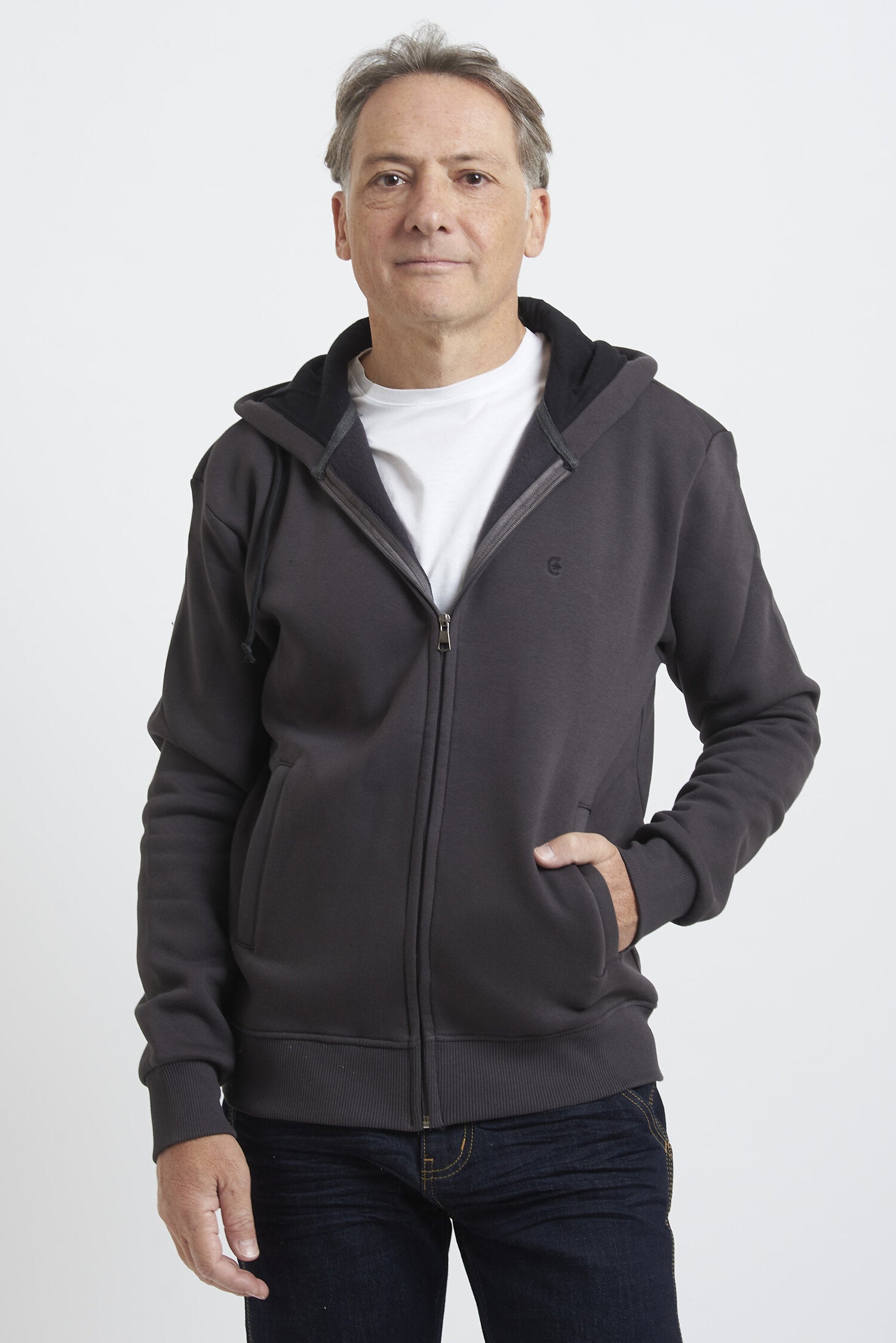 001594.PIO-1.jpg
